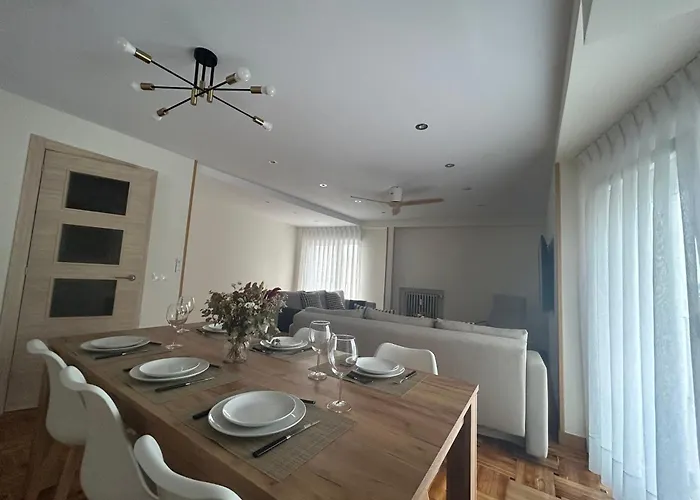 Llanes Vut-6201-as *